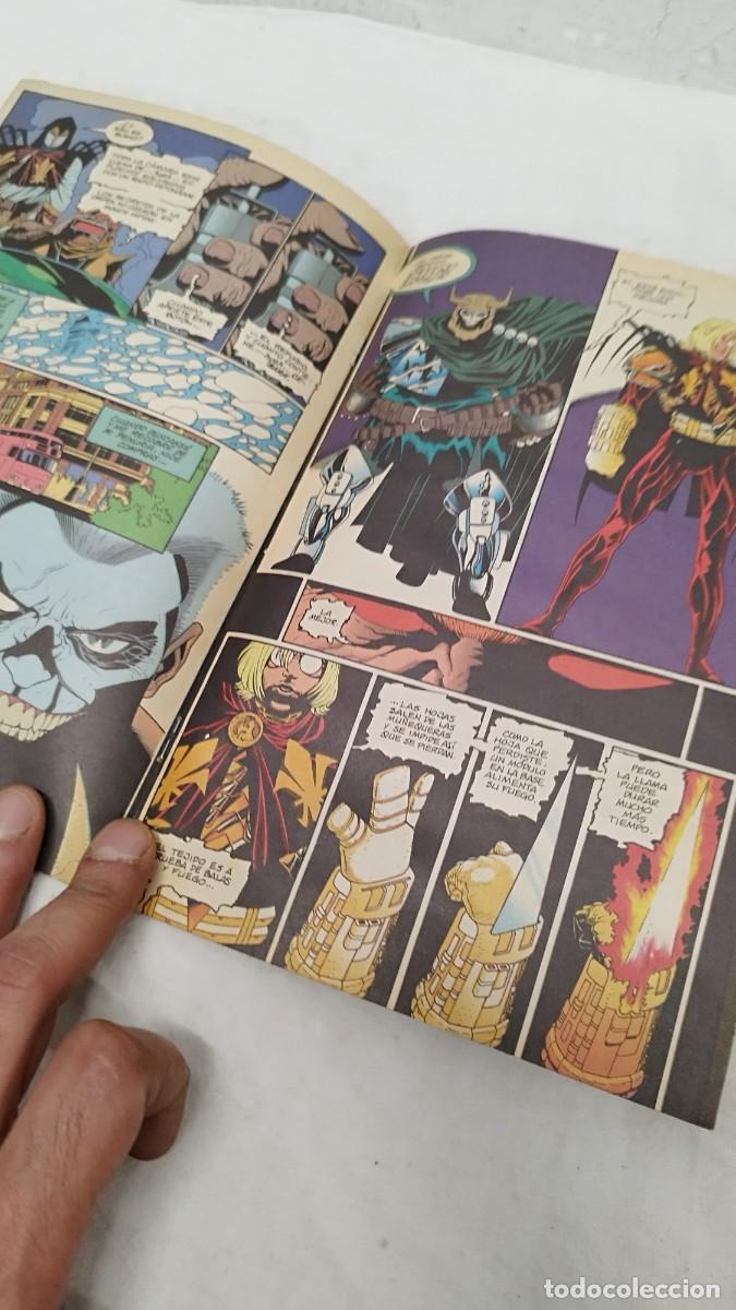 C&oacute;mics: Antiguo c&oacute;mic,BATMAN 2, LA ESPADA DE AZRAEL LIBRO 2. QUESADA NOWLAN ZINCO - Foto 4
