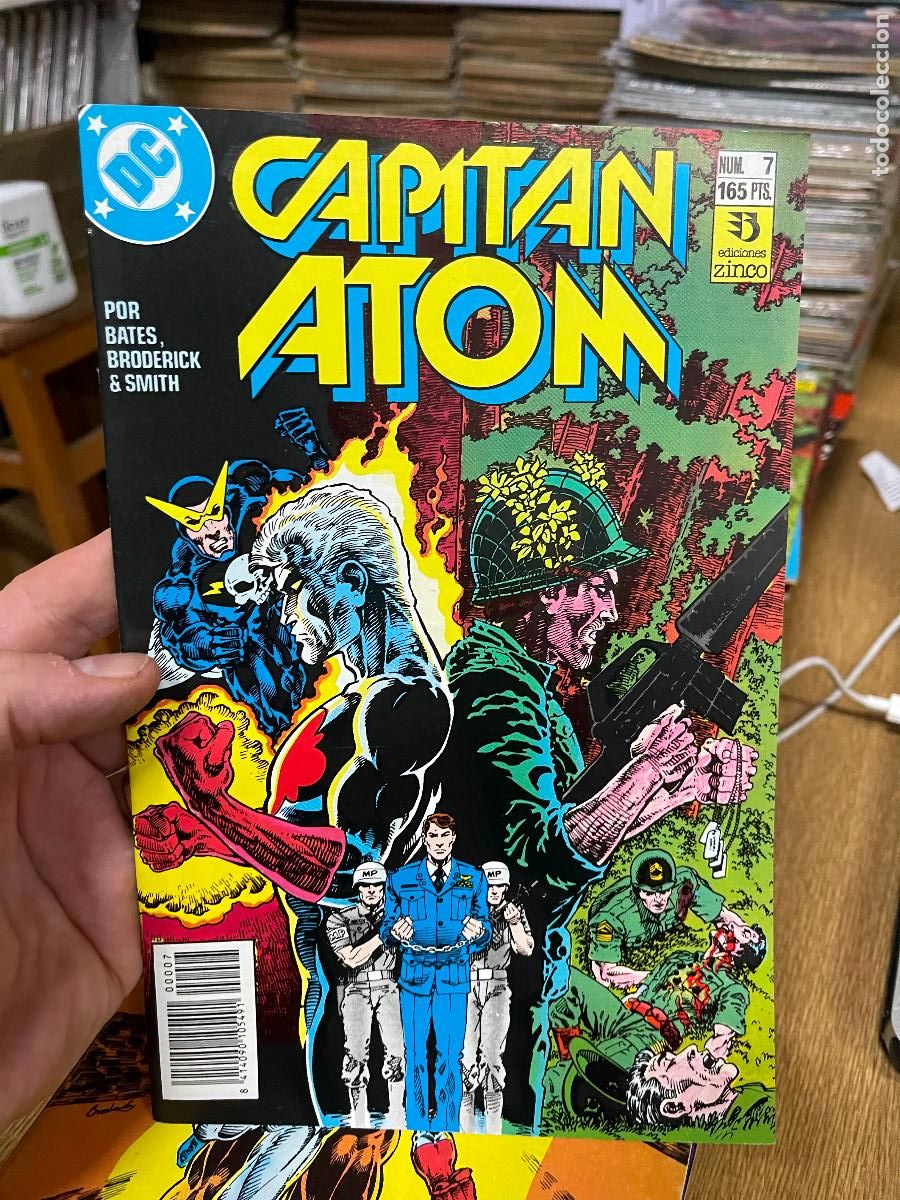 C&oacute;mics: ZINCO DC CAPITAN ATOM NUMERO 7 MUY BUEN ESTADO - Foto 1
