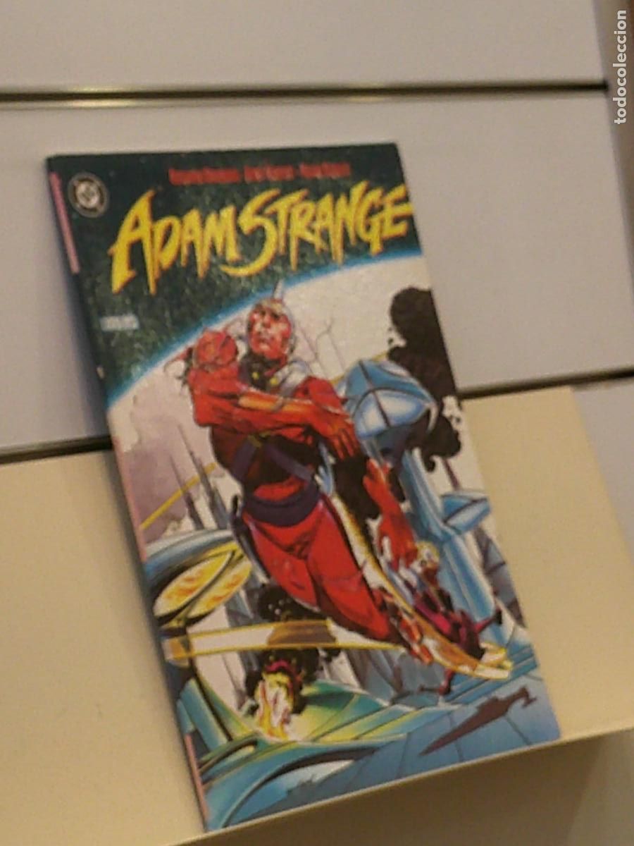 C&oacute;mics: ADAM STRANGE LIBRO DOS DC COMICS - ZINCO - Foto 1