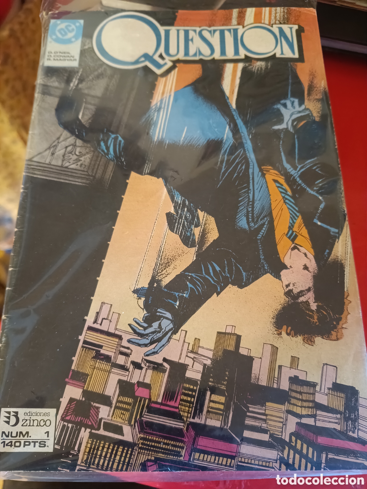 C&oacute;mics: The question ediciones zinco - Foto 1