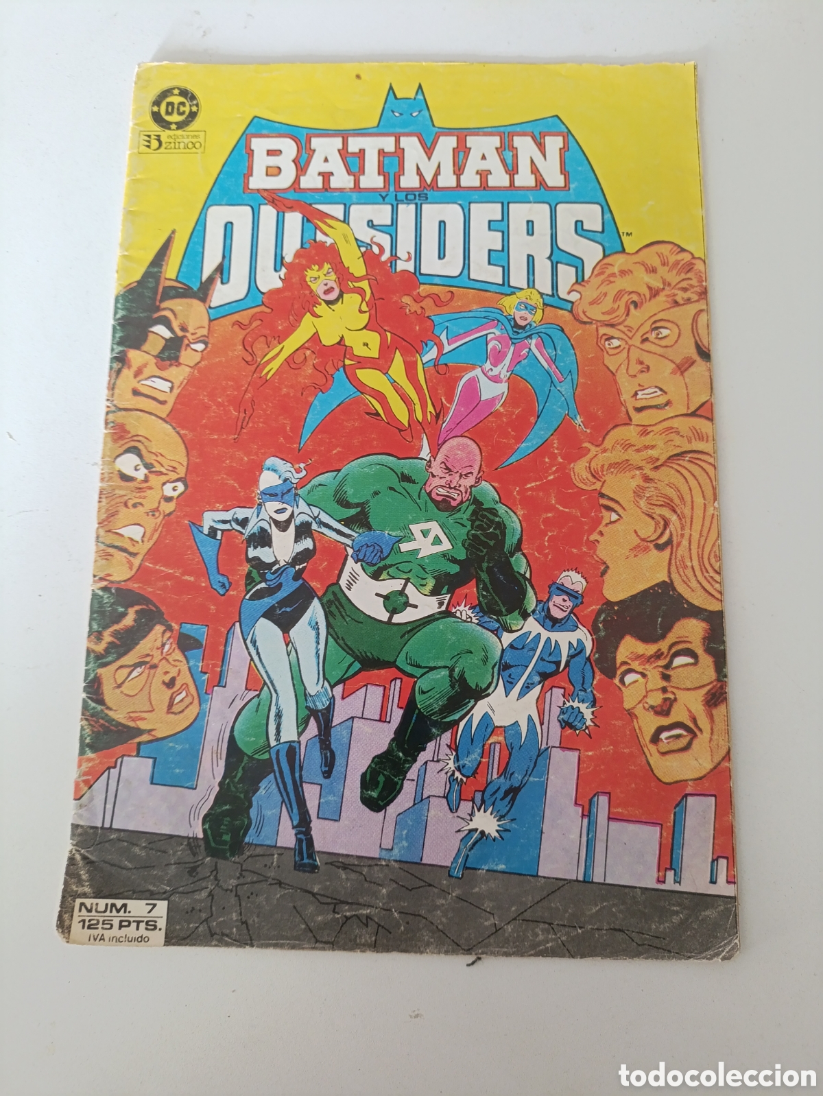 C&oacute;mics: Lote de 4 comics Batman Outsider - Foto 5
