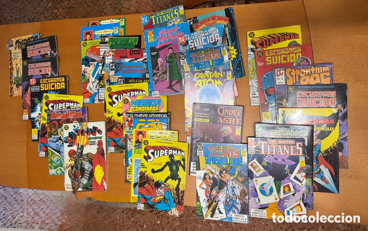 C&oacute;mics: Lote 47 C&oacute;mics DC Ediciones Zinco - Superman, Titanes, Escuadr&oacute;n Suicida