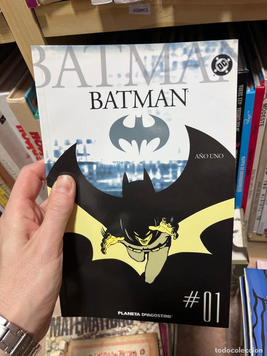 C&oacute;mics: COMIC5 + Batman A&ntilde;o Uno #01 + Frank Miller / David Mazzucchelli + Planeta DeAgostini +