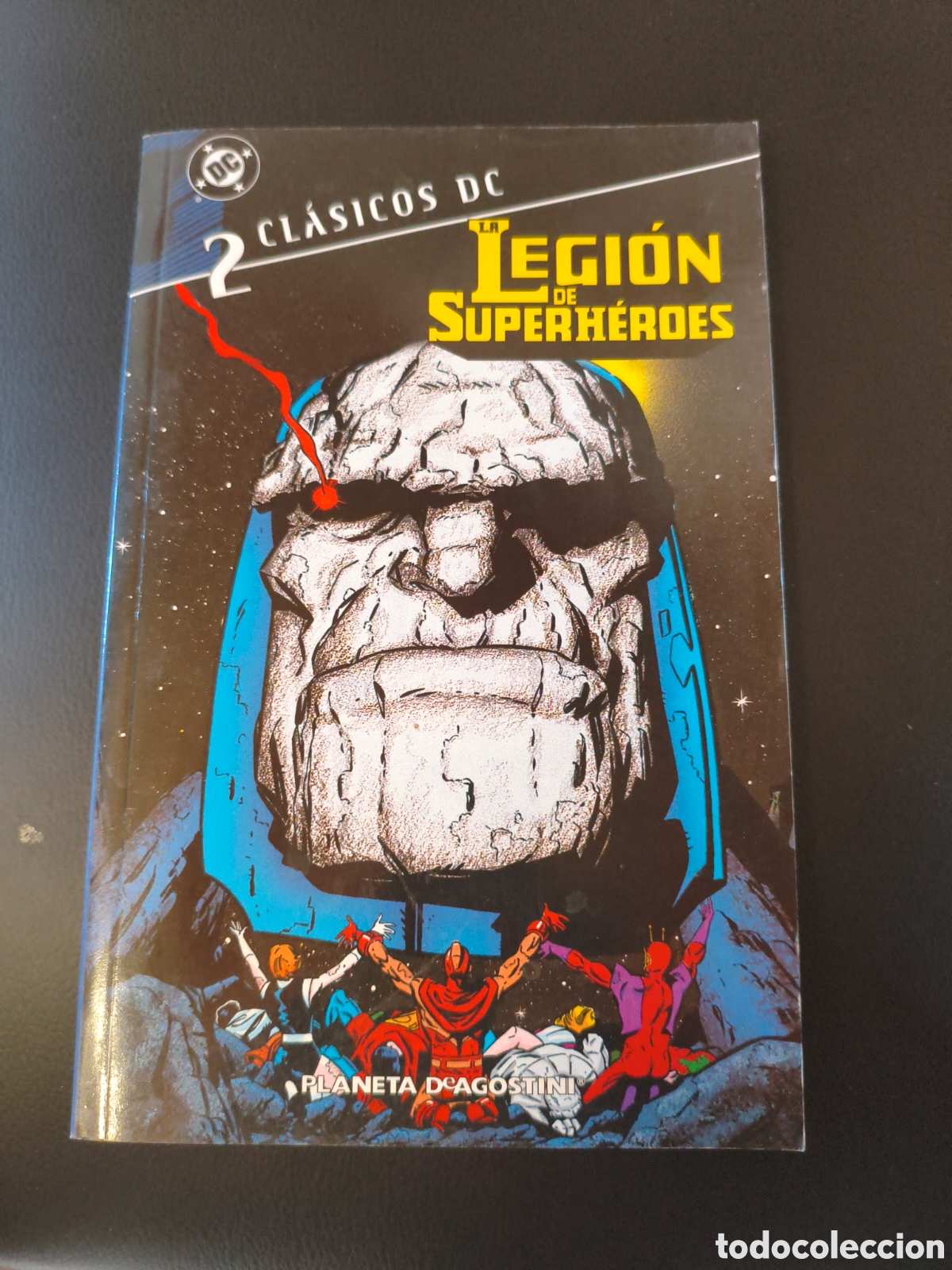 C&oacute;mics: Cl&aacute;sicos dc legi&oacute;n de los superh&eacute;roes Planeta n&uacute;mero 2