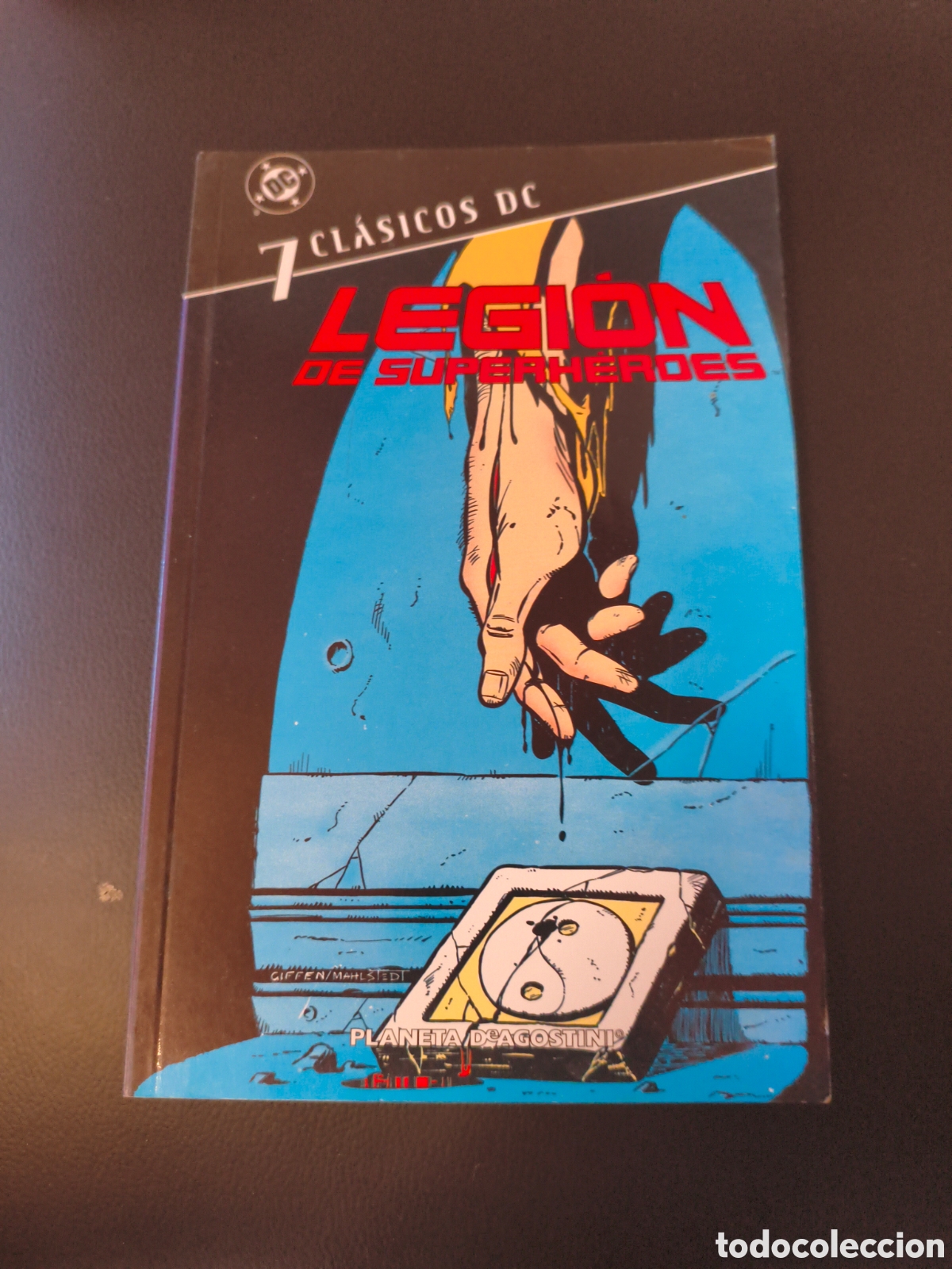 C&oacute;mics: Cl&aacute;sicos dc legi&oacute;n de los superh&eacute;roes Planeta n&uacute;mero 7
