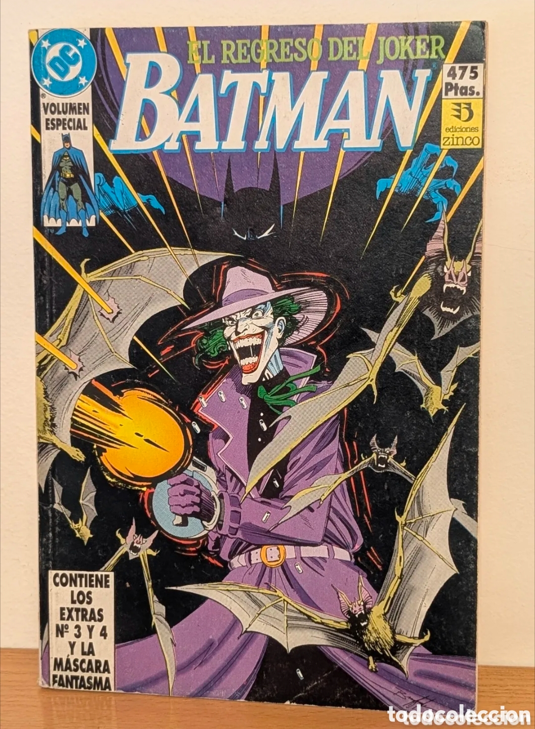 C&oacute;mics: Batman. El Regreso de Joker. Contiene los Extras N&deg;3 y 4 y la Mascara Fantasma.