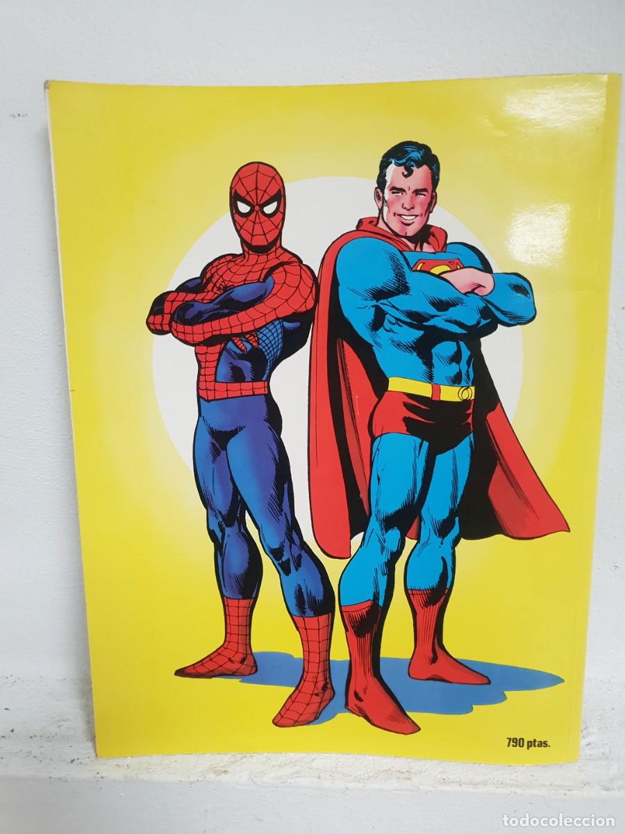 C&oacute;mics: EL COMBATE DEL SIGLO/ superman vs spiderman/ DC y Marvel/ed Zinco/1989 - Foto 2