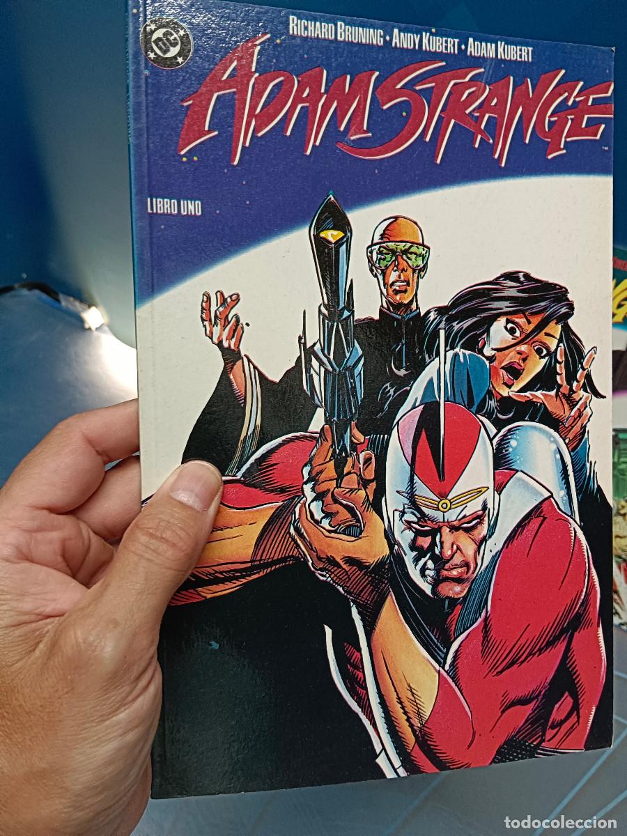 C&oacute;mics: comics Adam Strange - Serie de 3 tomos - Completa - Foto 2