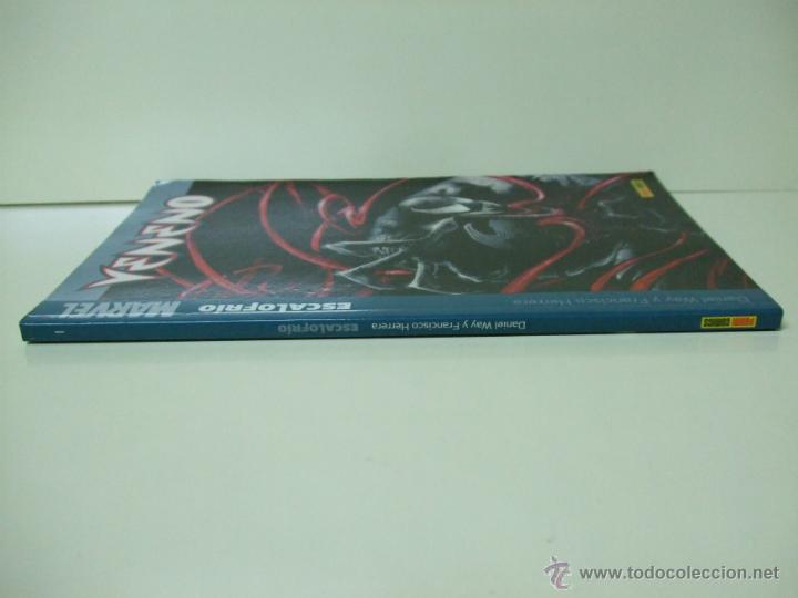 C&oacute;mics: VENENO - MARVEL ESCALOFRIO - DANIEL WAY , FRANCISCO HERRERA - PANINI COMICS - - Foto 3
