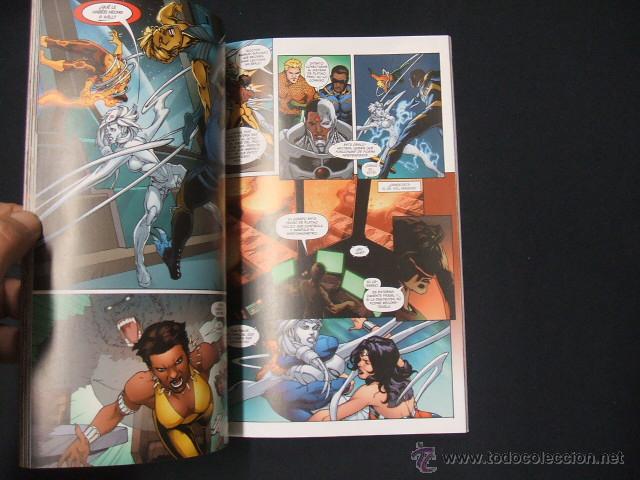 C&oacute;mics: GUERRA DE LA TRINIDAD - LIGA DE LA JUSTICIA - N&ordm; 4 - ECC - Foto 2