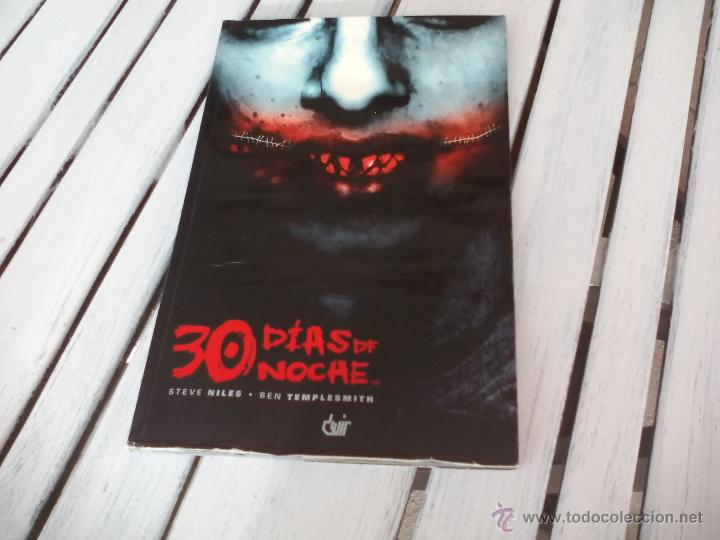 C&oacute;mics: 30 dias de noche. Steve Niles - Ben Templesmith. Denvir 2003 - Foto 1