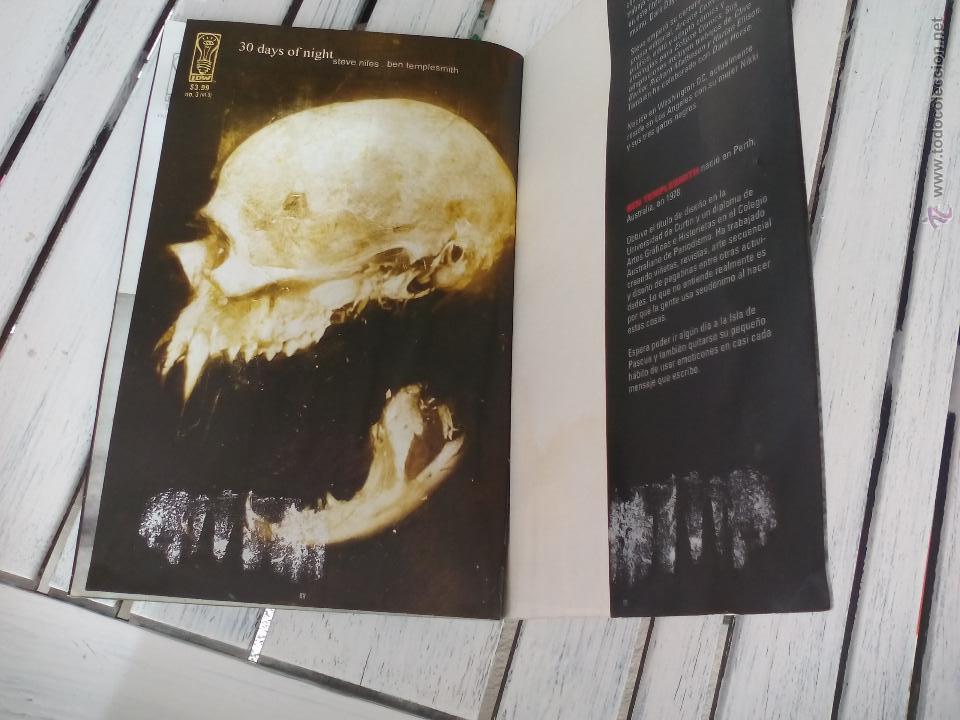 C&oacute;mics: 30 dias de noche. Steve Niles - Ben Templesmith. Denvir 2003 - Foto 2