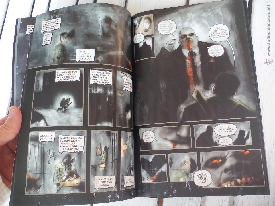 C&oacute;mics: 30 dias de noche. Steve Niles - Ben Templesmith. Denvir 2003 - Foto 7