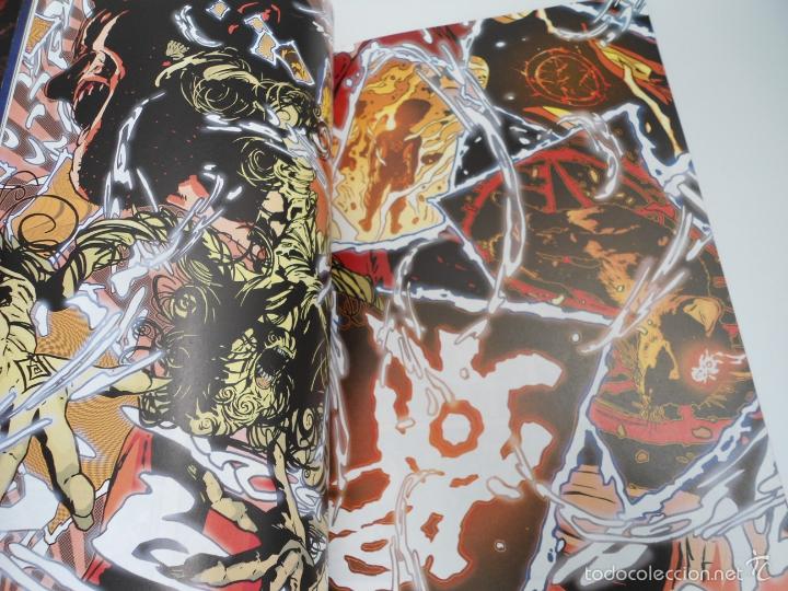 C&oacute;mics: CONSTANTINE - EL PODER DEL ILUSIONISTA - n&ordm; 5 - DC COMICS - Ed. ECC - 2015 - Foto 14
