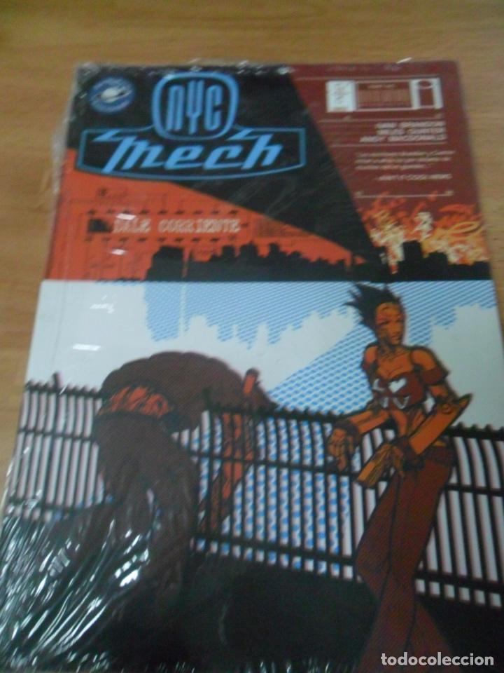 C&oacute;mics: NYC MECH - Dale corriente y amor beta numeros 1 y 2 - Foto 1