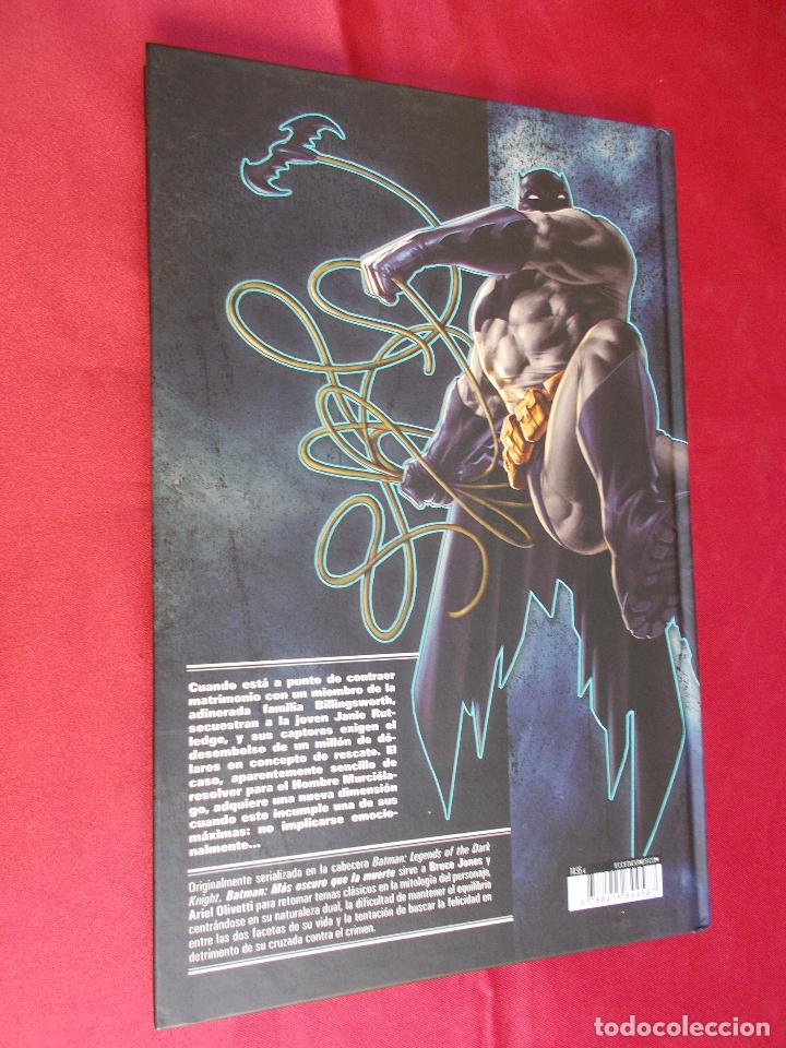 C&oacute;mics: BATMAN. MAS OSCURO QUE LA MUERTE. BRUCE JONES. ECC EDICIONES. - Foto 4