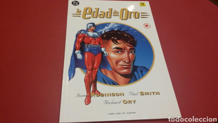 C&oacute;mics: LA EDAD DE ORO LIBRO 2 EXCELENTE ESTADO DC - Foto 1