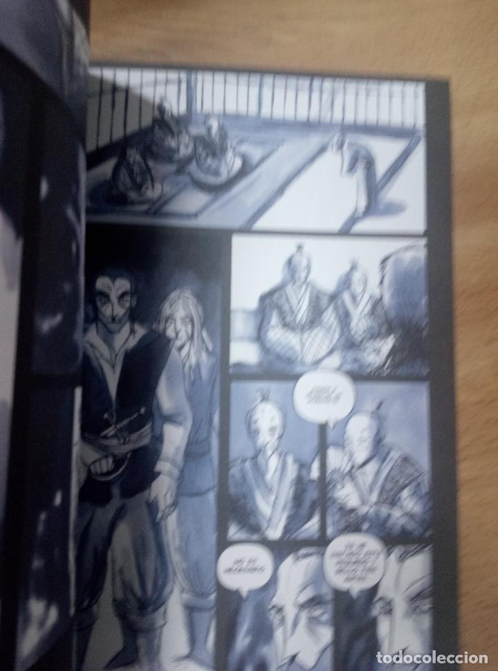 C&oacute;mics: HIRE: EL TERRIBLE VAMPIRO SAMURAI - RECERCA EDITORIAL - CARLA BERROCAL - Foto 2