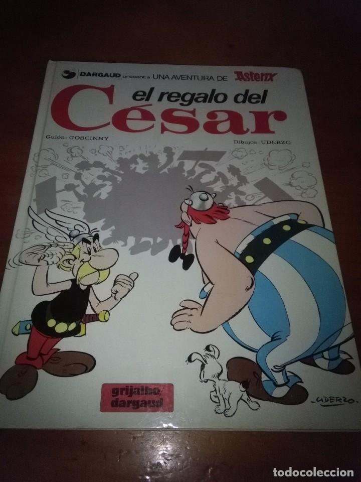 C&oacute;mics: ASTERIX. EL REGALO DEL C&Eacute;SAR. EST18B6 - Foto 1