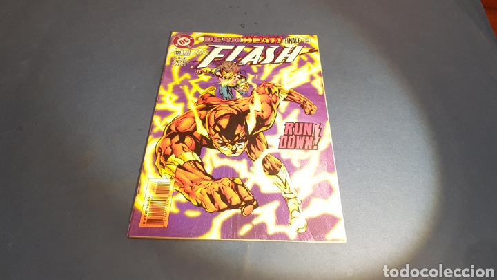 C&oacute;mics: FLASH 111 USA BUEN ESTADO DC - Foto 1
