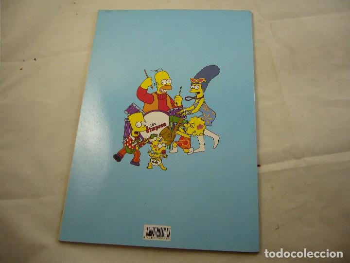 C&oacute;mics: SIMPSON . MARGE ATACA - Foto 3