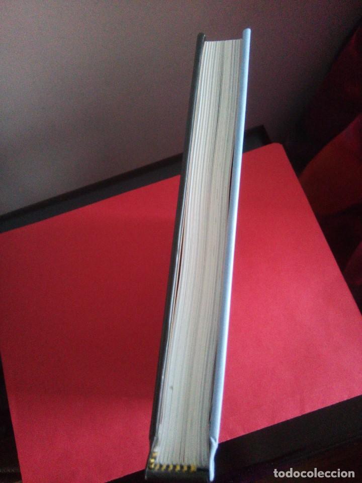 C&oacute;mics: Bone - En busca del resplandor - Libro uno - Jeff Smith - - Foto 4