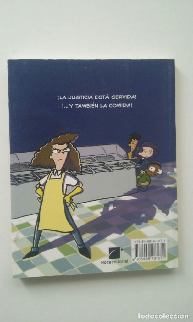 C&oacute;mics: LUNCH LADY Y EL SUSTITUTO CIBERN&Eacute;TICO - JARRETT J. KROSOCZKA - Foto 3