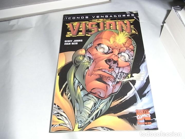 C&oacute;mics: Geoff Johns, Ivan Reis, Iconos vengadores, La Vision, Comics Forum - Foto 1