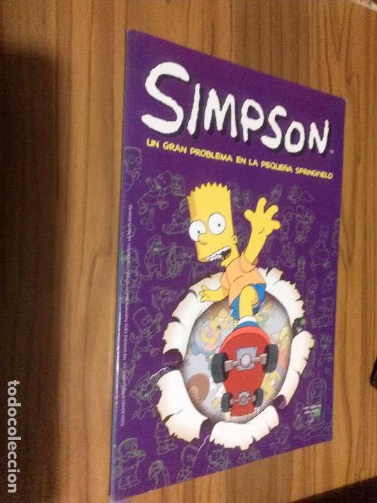 C&oacute;mics: SIMPSON. UN GRAN PROBLEMA EN LA PEQUE&Ntilde;A SPRINGFIELD. R&Uacute;STICA. BUEN ESTADO - Foto 1
