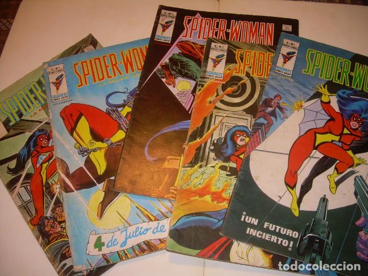C&oacute;mics: CINCO COMICS SPIDER WOMAN...A&Ntilde;O 1979 - Foto 1
