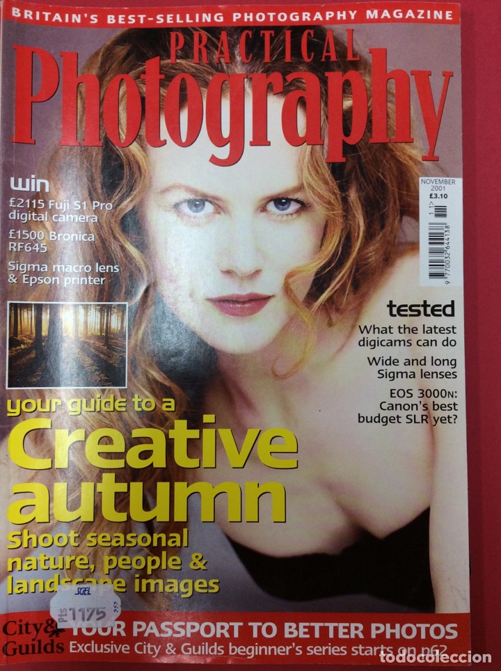 Fumetti: Practical photography november 2001