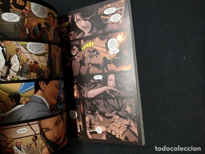 C&oacute;mics: BATMAN - ARKHAM UNHINGED - VOLUMEN 3 - ECC - Foto 5