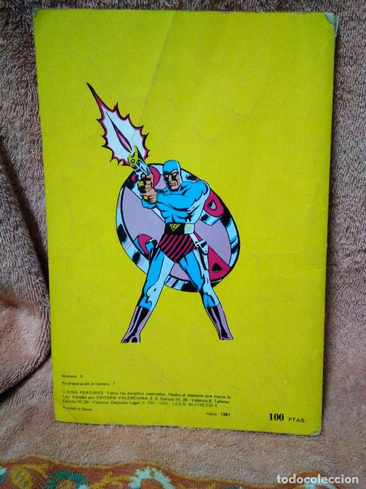 C&oacute;mics: Tres tomos superheroes comics - Foto 4