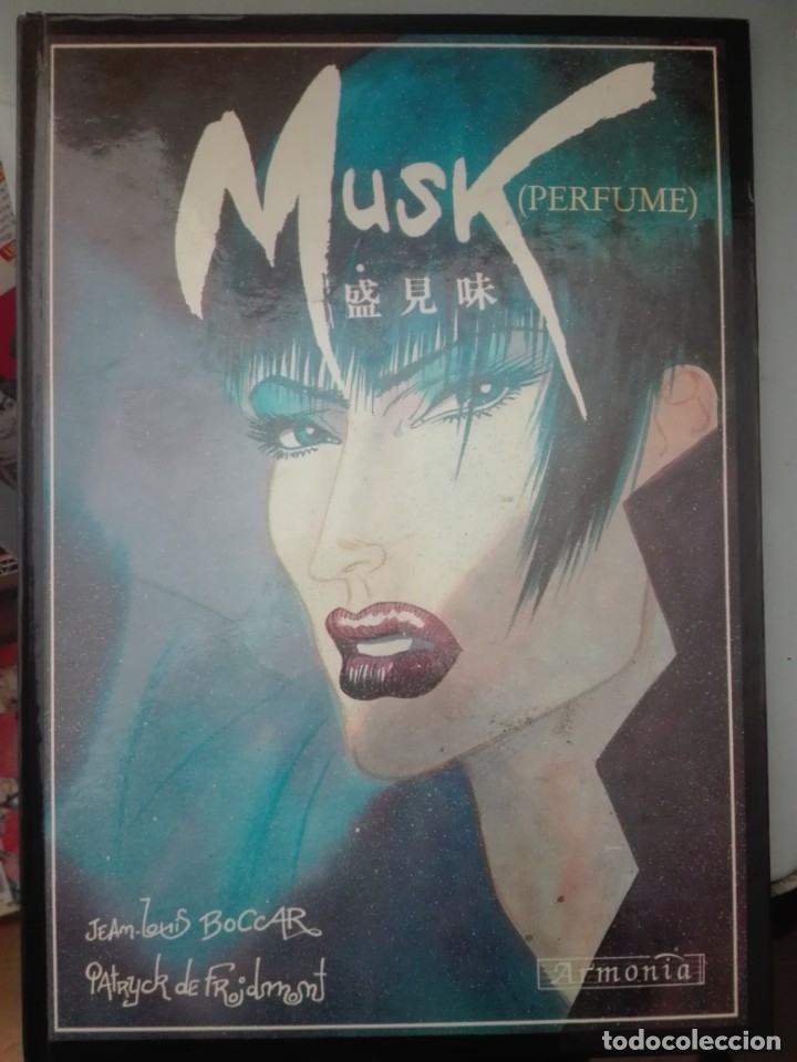 Comics: MUSK ( PERFUME) TAPA DURA # B2