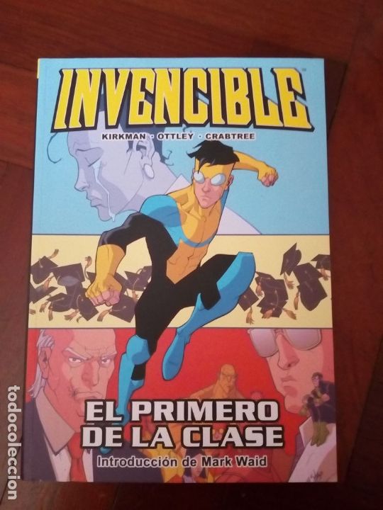 C&oacute;mics: INVENCIBLE TOMO 6. ALETA EDITORIAL. ROBERT KIRKMAN - Foto 1