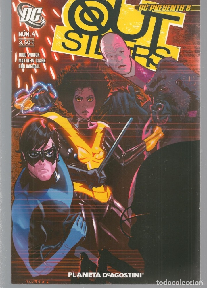 Fumetti: DC PRESENTA. N&ordm; 8. OUTSIDERS. N&ordm; 4. DC / PLANETA. (ST/A7)