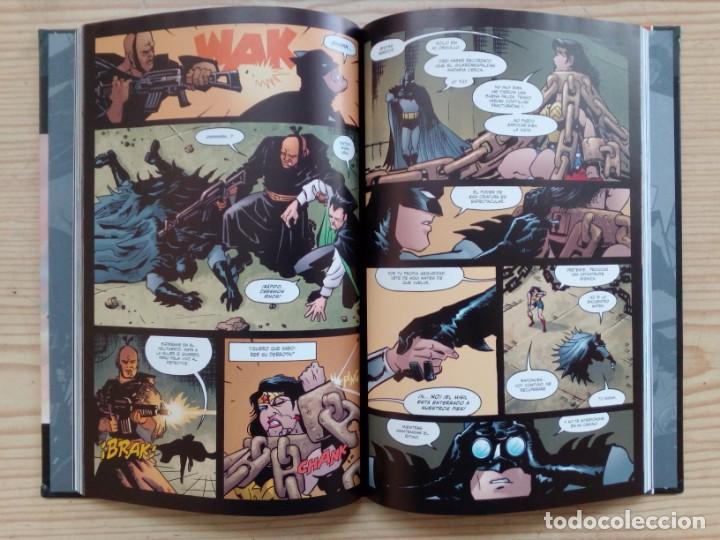 C&oacute;mics: JLA - Trinidad - DC Comics Coleccion Novelas Graficas - Foto 2