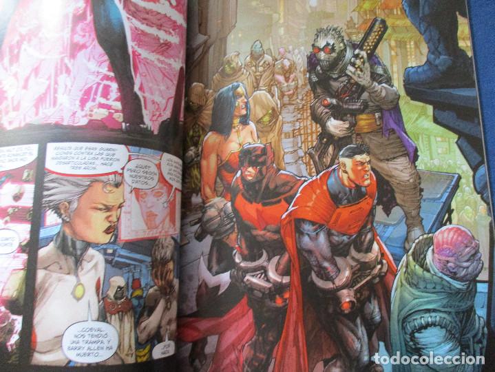 C&oacute;mics: DC / LIGA DE LA JUSTICIA 3000 N.&ordm; 1 &middot; ECC - Foto 3