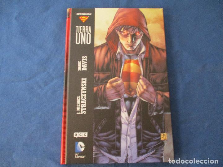 C&oacute;mics: DC / SUPERMAN &middot; TIERRA UNO &middot; TOMO 136 P&Aacute;GINAS &middot; ECC - NUEVO - Foto 1