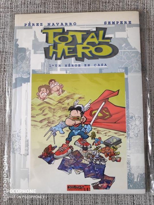C&oacute;mics: TOTAL HERO DOLMEN EDITORIAL - Foto 1