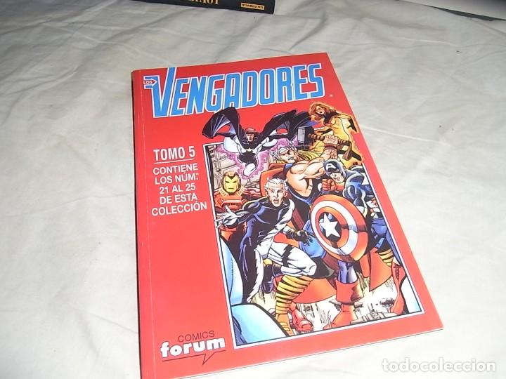 C&oacute;mics: Vengadores, tomo 5, (21 al 25) Comics Forum, Retapado - Foto 1