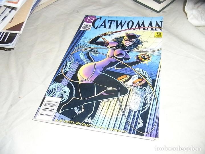 C&oacute;mics: Catwoman: Lineas vitales, Duffy, Balent, DC - Foto 1