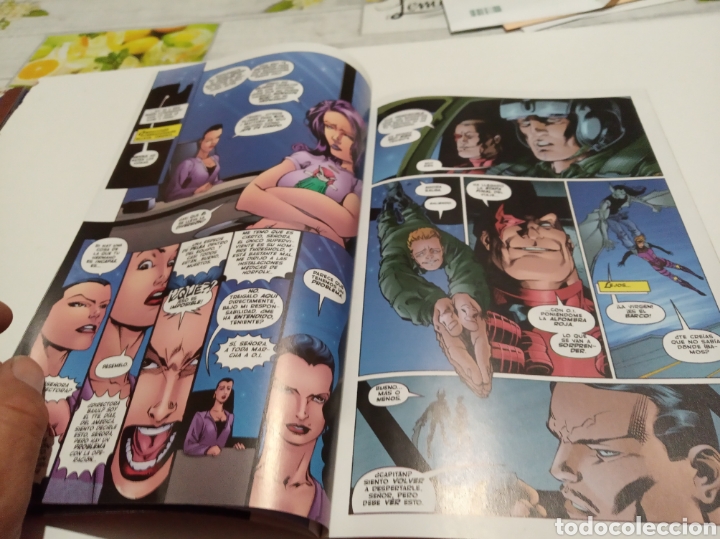 C&oacute;mics: DV8 comic - Foto 3