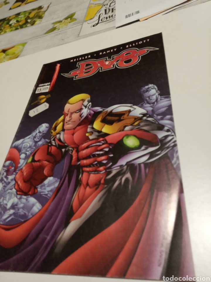 C&oacute;mics: DV8 comic - Foto 1