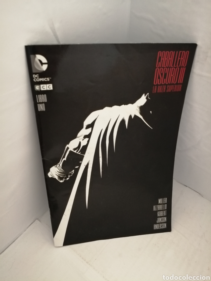 C&oacute;mics: DC C&oacute;mics Batman Caballero Oscuro III: La Raza Superior (Libro Uno) - Foto 2