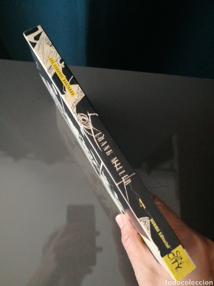 C&oacute;mics: Ese cobarde bastardo - SIN CITY .Frank Millers - Foto 3