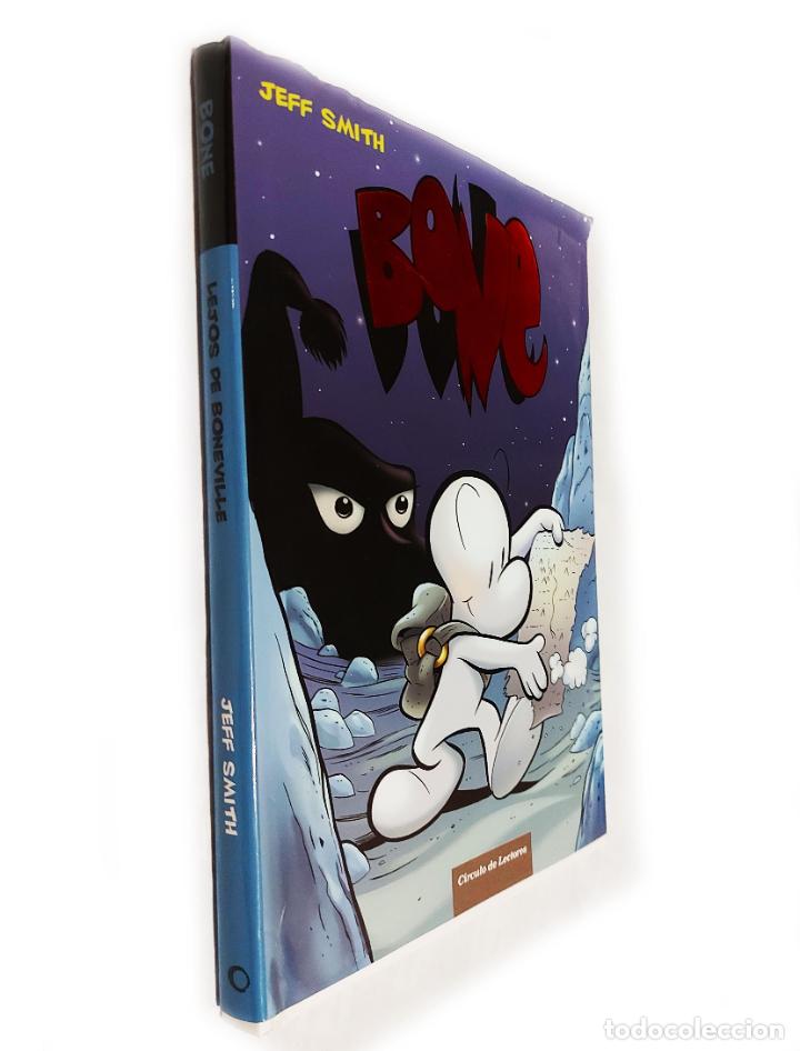 C&oacute;mics: Bone, Lejos de Boneville | Smith, Jeff | C&iacute;rculo de Lectores, 2007 - Foto 1