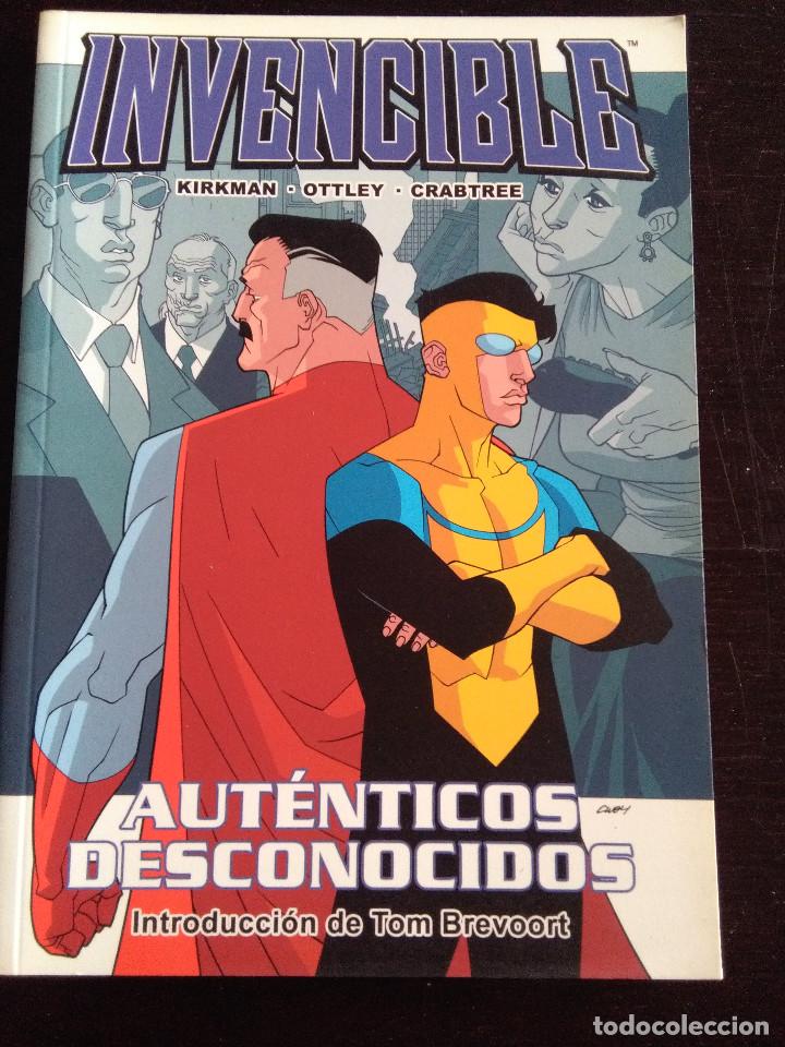 C&oacute;mics: INVENCIBLE-AUTENTICOS DESCONOCIDOS