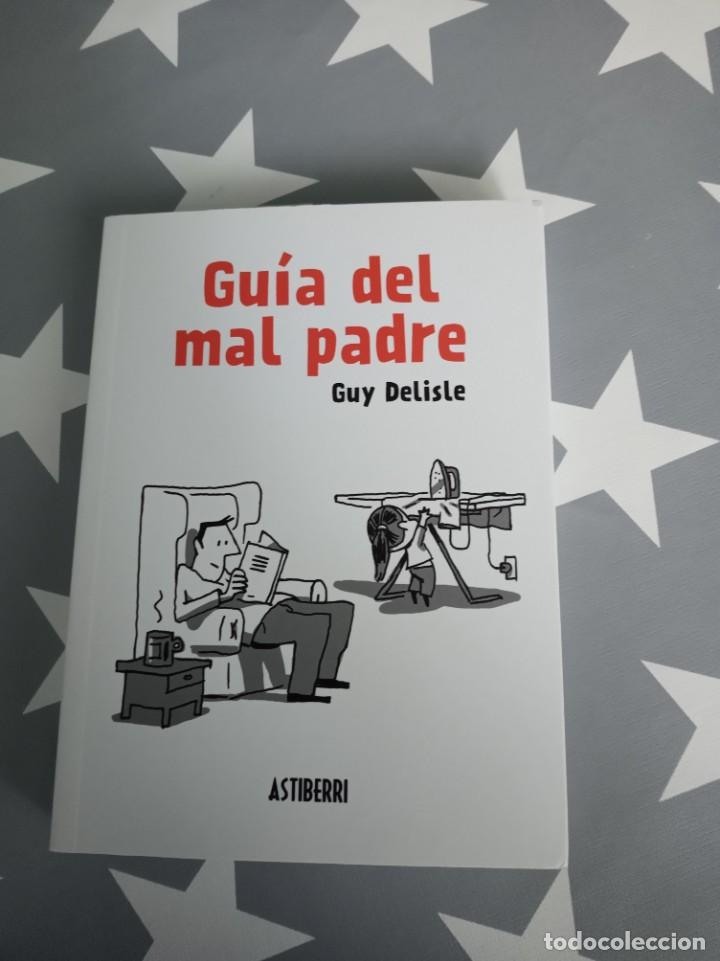 C&oacute;mics: Gu&iacute;a del mal padre - Guy Delisle - Foto 1