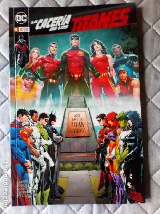 C&oacute;mics: La Cacer&iacute;a de los Titanes TOMO (contiene N&ordm; 1 al 8 Titans Hunt USA) ECC